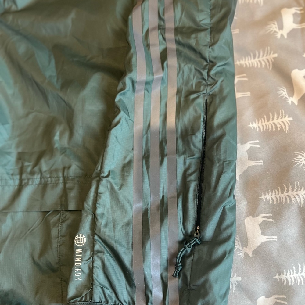 Adidas Vest - Green Striped NWT* - Picture 9 of 9